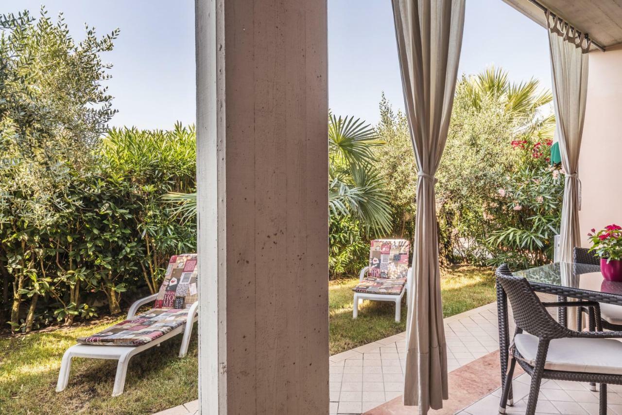 Residence Nuove Terme Sirmione Bagian luar foto