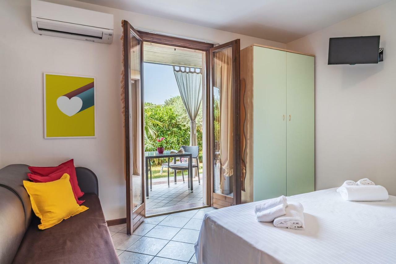 Residence Nuove Terme Sirmione Bagian luar foto